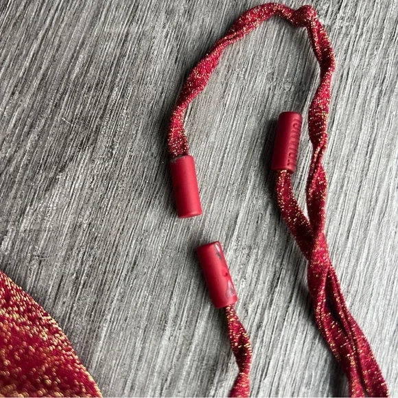 Triangle Red Bikini Set (Top and Bottom) - Picture 4 of 4